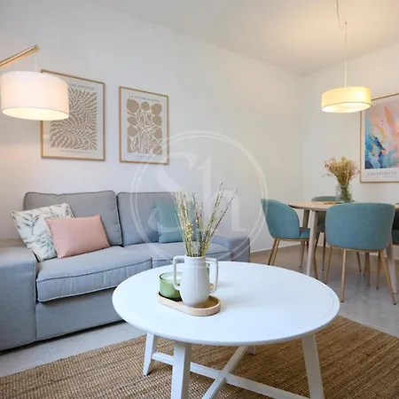 Eixample Esquerra Apartment - Barcelona Center-3